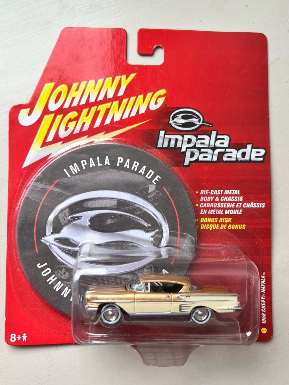 Johnny Lightning 1958 Chevy Impala Impala Parade Die-Cast Car